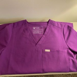 Women’s size XS FIGS Scrub Set